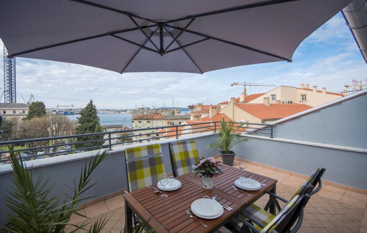 City Centre Sea View Apartment Pula Dış mekan fotoğraf